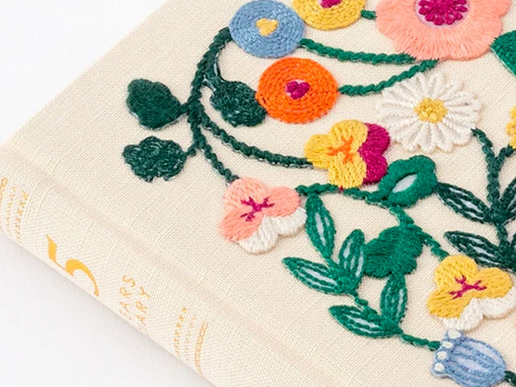 Midori 5 Years Diary Embroidered